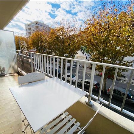 Joli Studio Avec Terrasse Apartman Nizza Kültér fotó